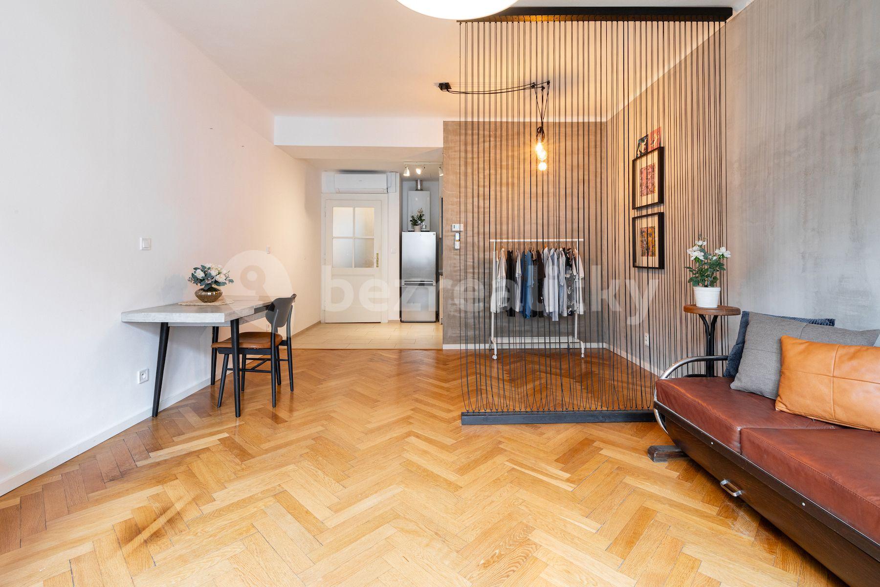 1 bedroom with open-plan kitchen flat for sale, 57 m², Hájkova, Prague, Prague