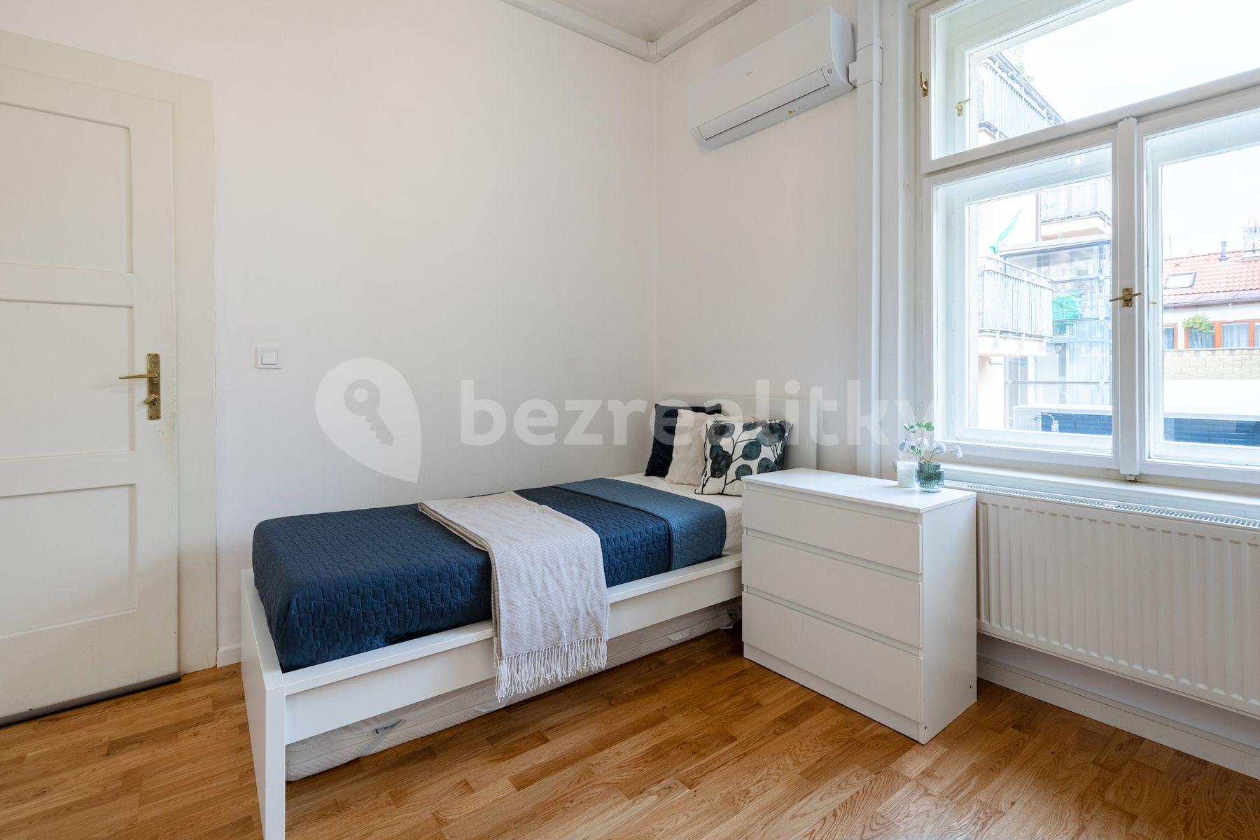 1 bedroom with open-plan kitchen flat for sale, 57 m², Hájkova, Prague, Prague