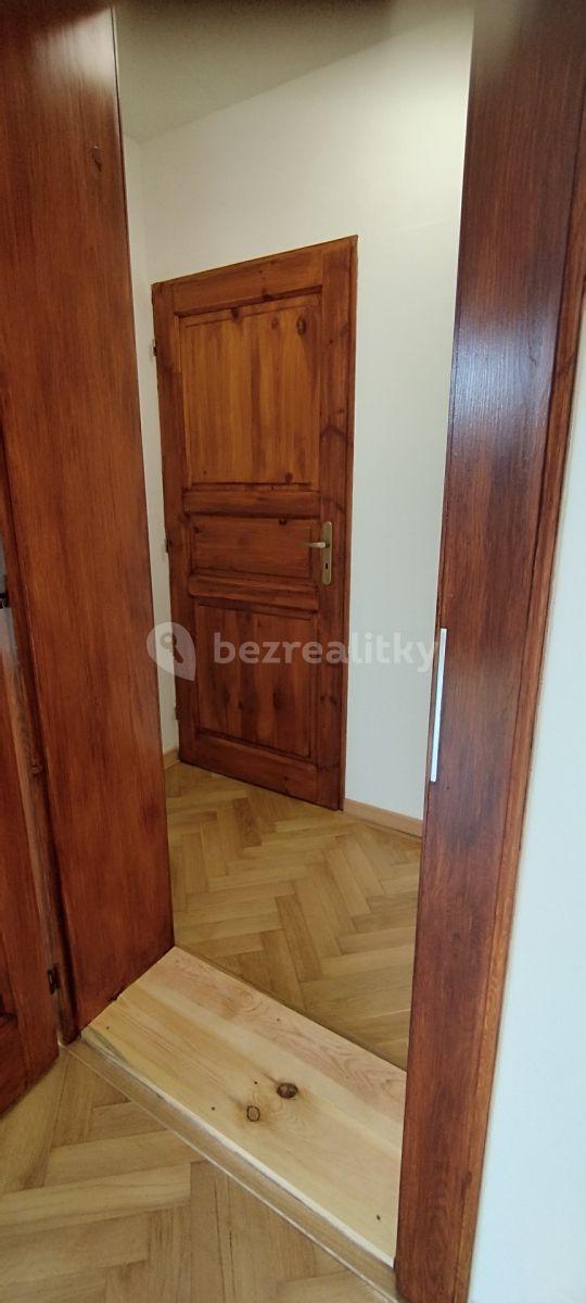 4 bedroom flat to rent, 110 m², Na Liškově, Křenovice, Jihomoravský Region