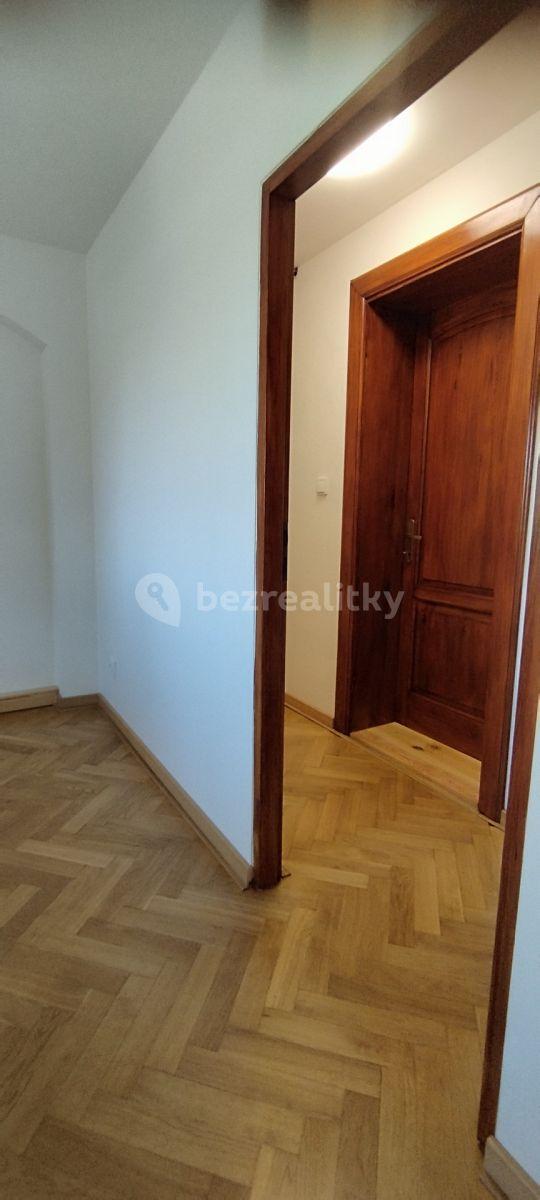 4 bedroom flat to rent, 110 m², Na Liškově, Křenovice, Jihomoravský Region