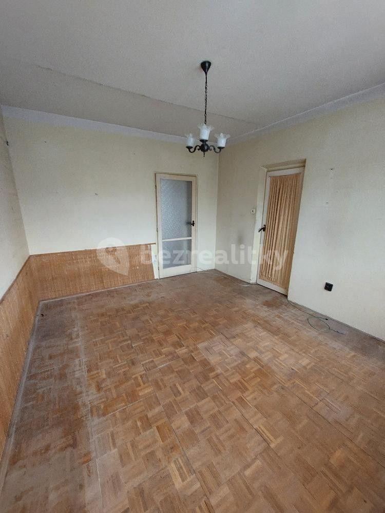 2 bedroom flat for sale, 56 m², U Krbu, Prague, Prague