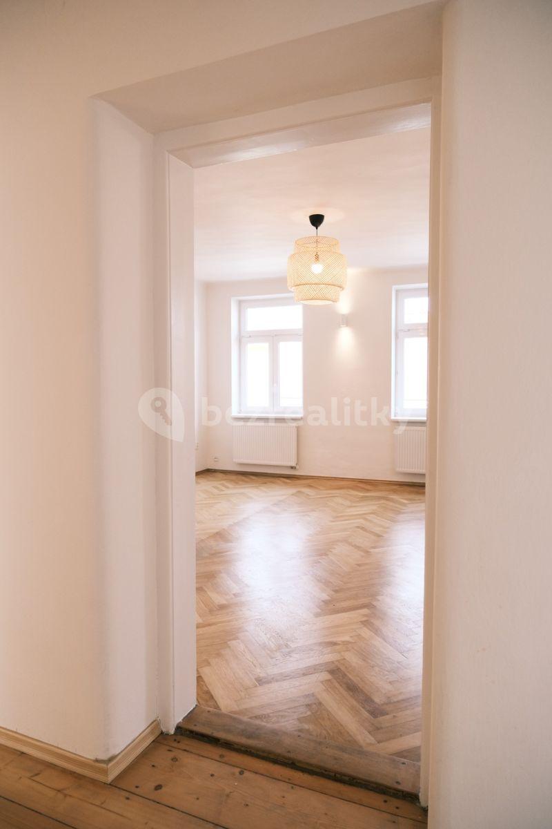 3 bedroom flat for sale, 101 m², Jiráskova, Břeclav, Jihomoravský Region