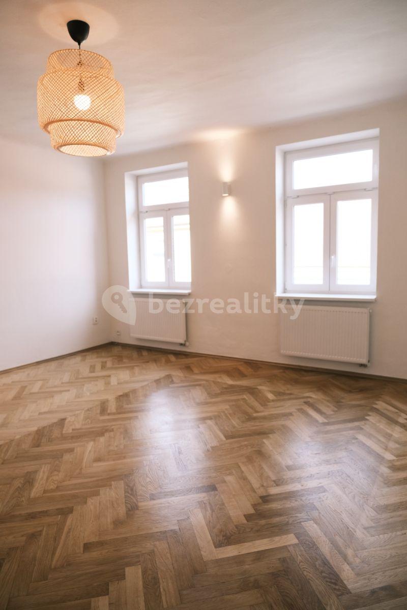 3 bedroom flat for sale, 101 m², Jiráskova, Břeclav, Jihomoravský Region