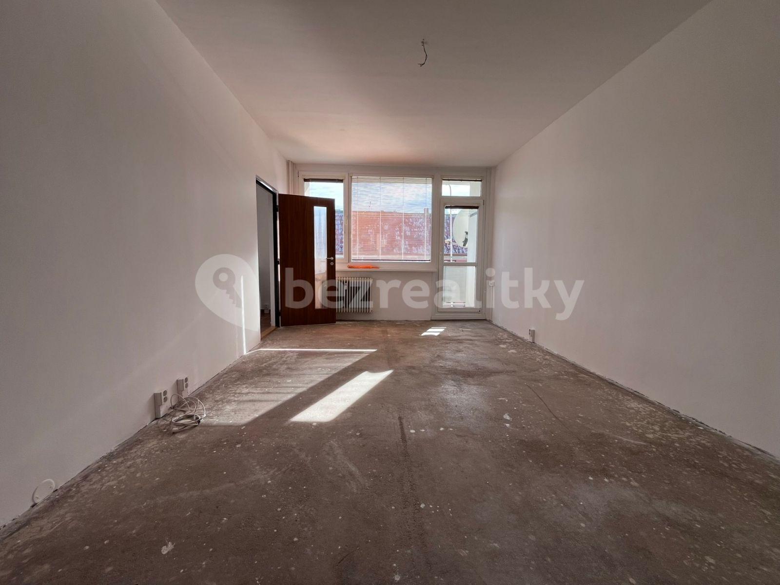 3 bedroom flat for sale, 66 m², Masarykova, Postoloprty, Ústecký Region