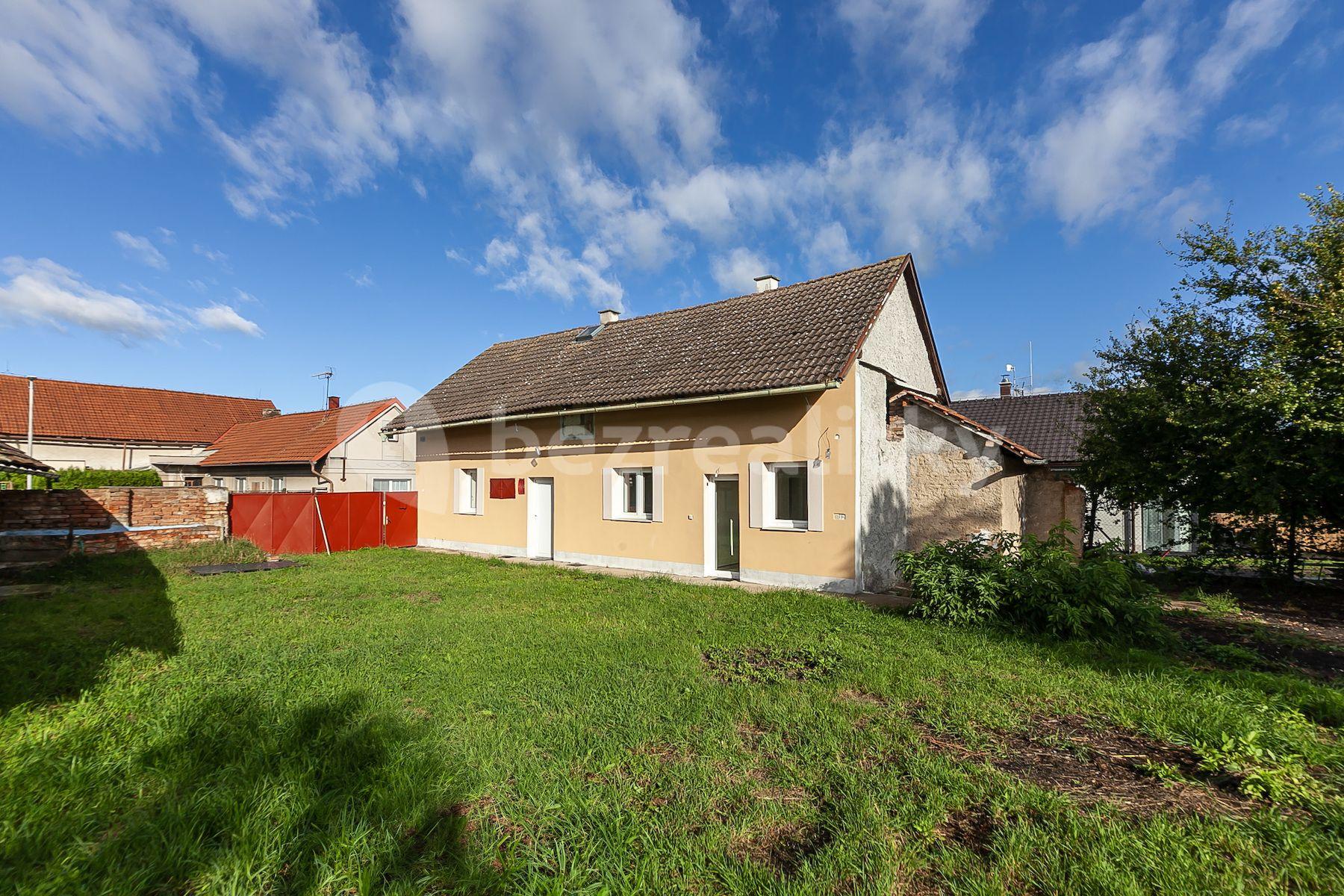 house for sale, 80 m², Choťovice, Choťovice, Středočeský Region