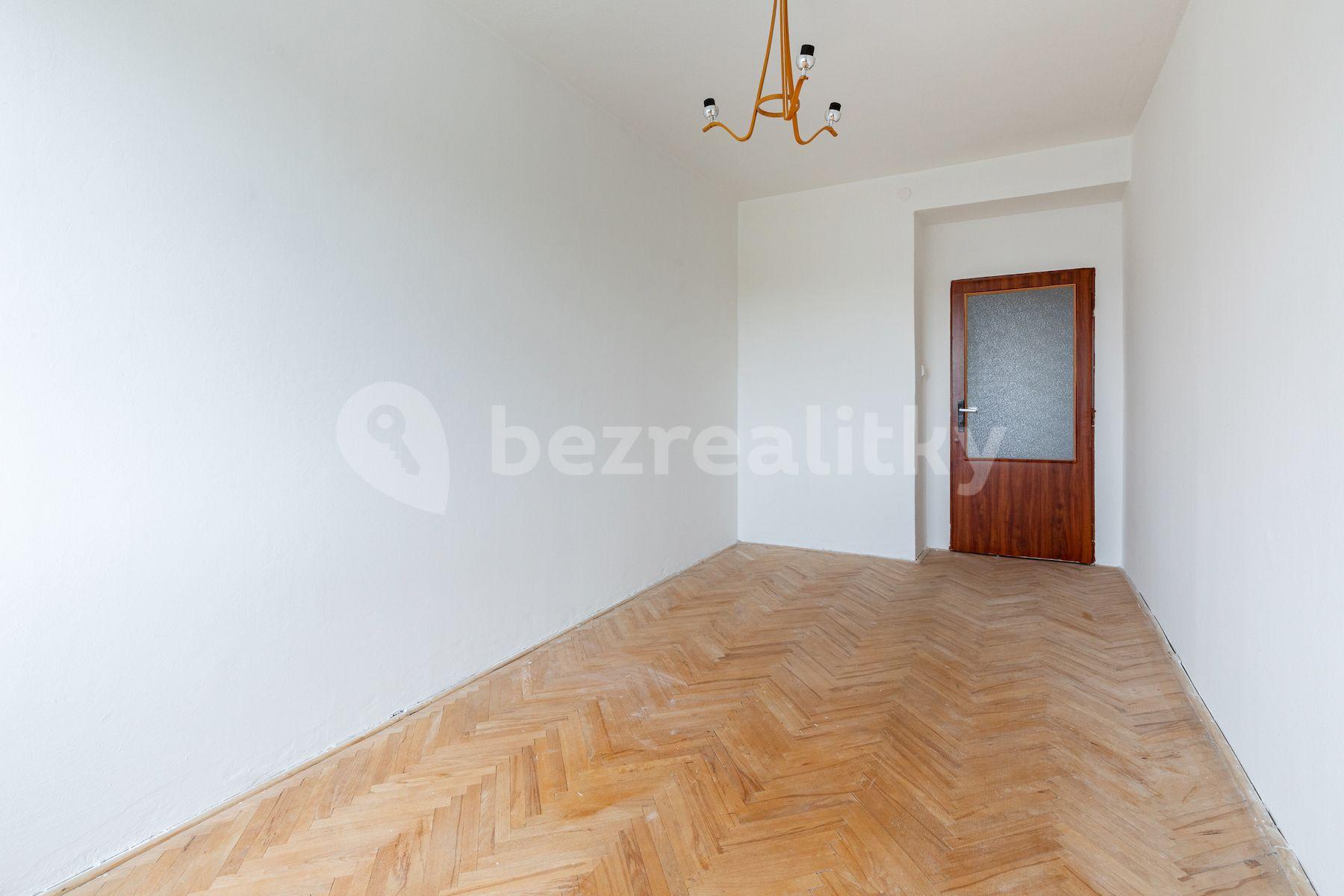 4 bedroom flat for sale, 81 m², Vlastina, Prague, Prague