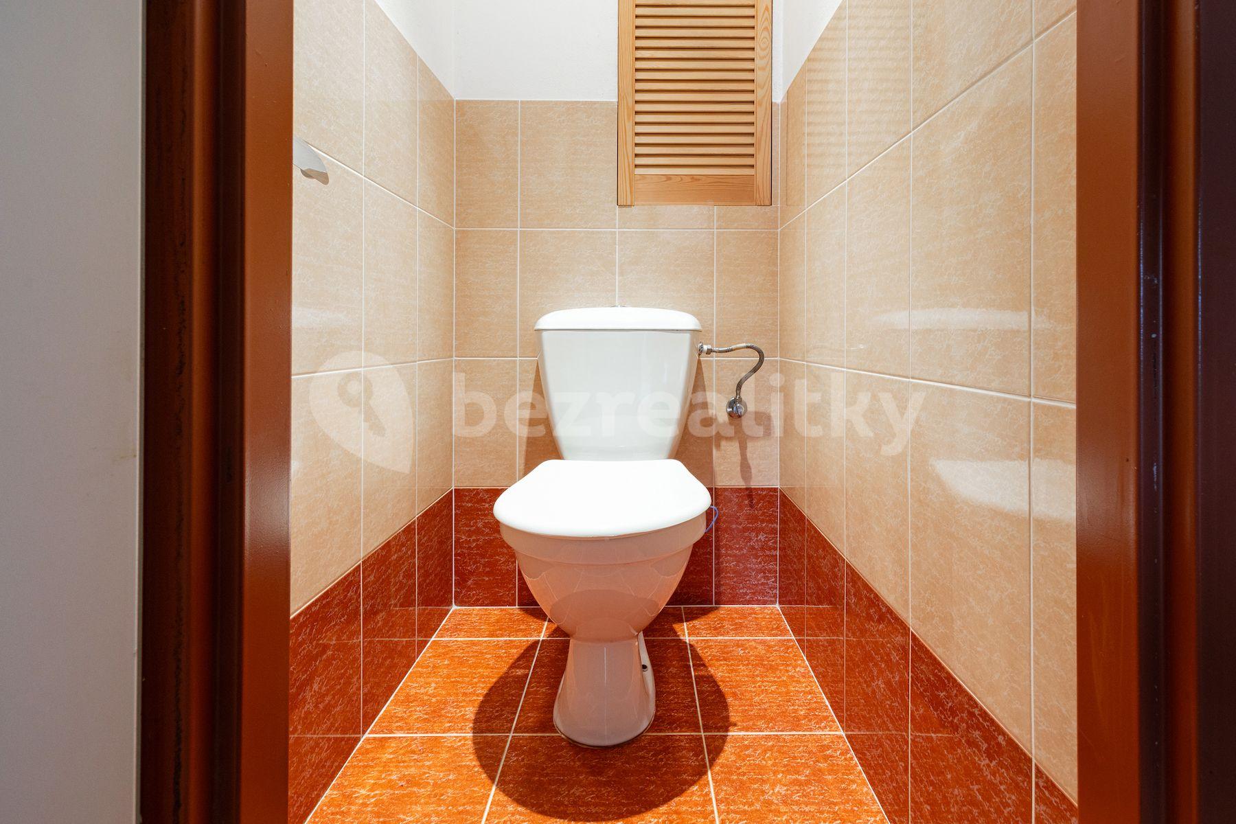 4 bedroom flat for sale, 81 m², Vlastina, Prague, Prague