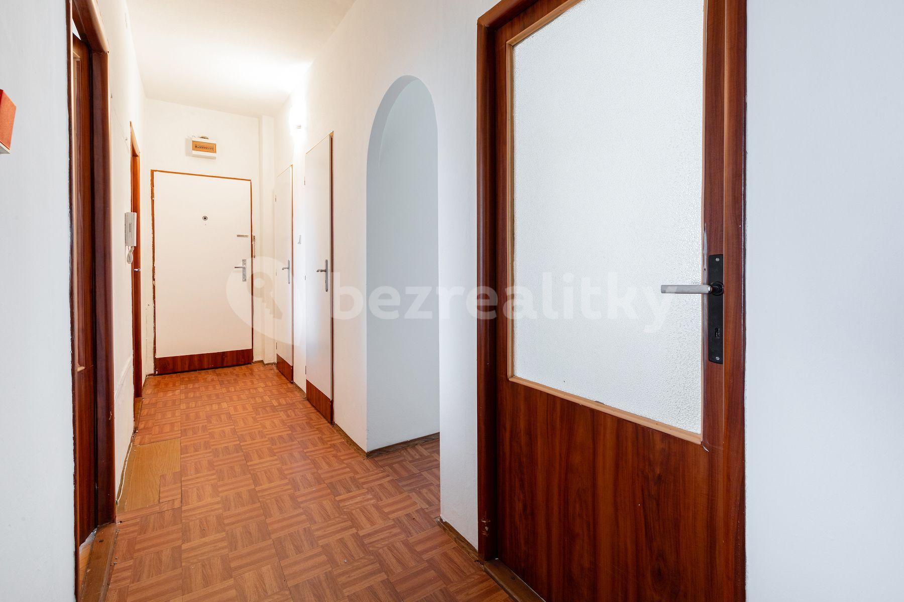 4 bedroom flat for sale, 81 m², Vlastina, Prague, Prague