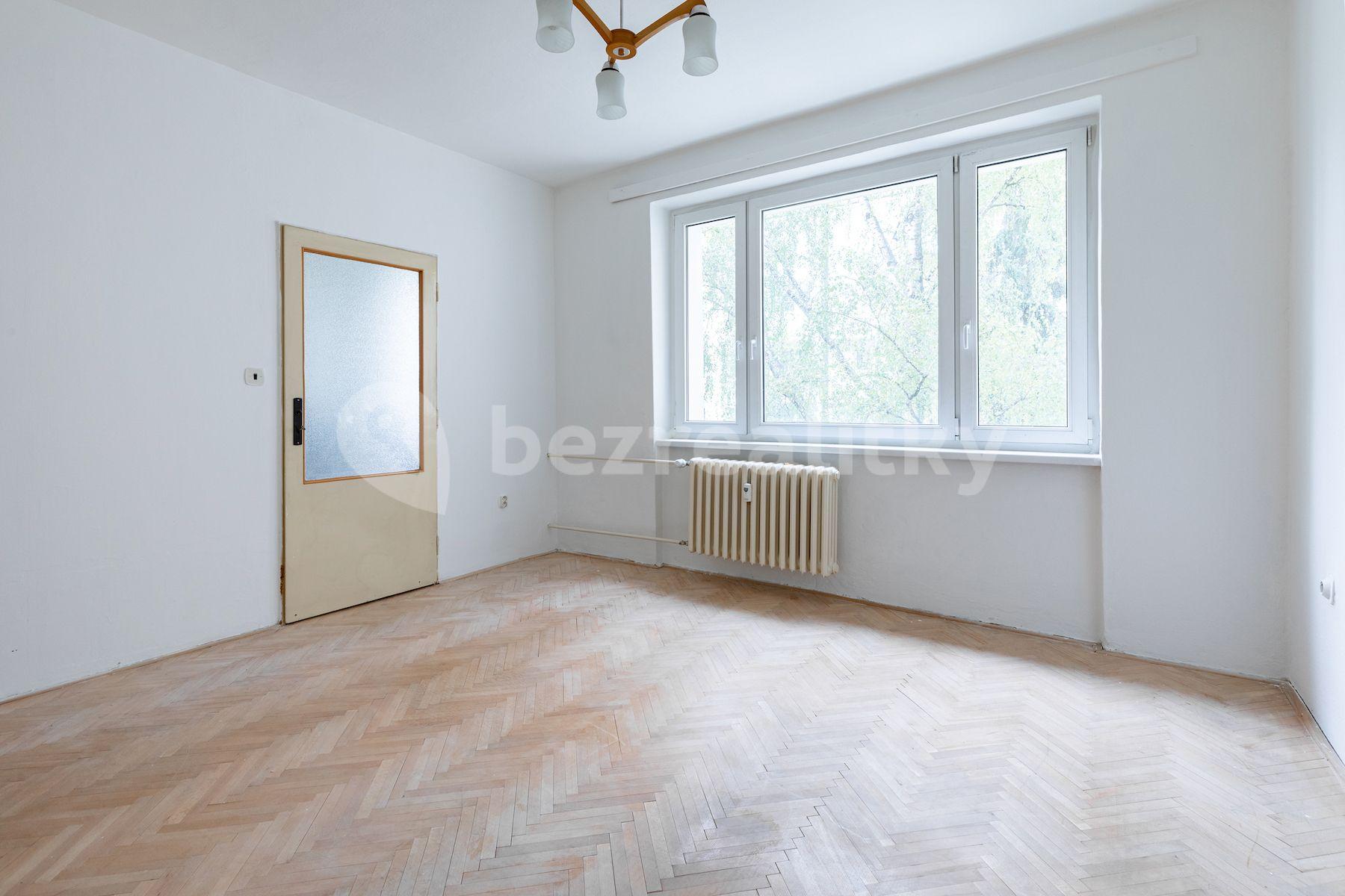 4 bedroom flat for sale, 81 m², Vlastina, Prague, Prague