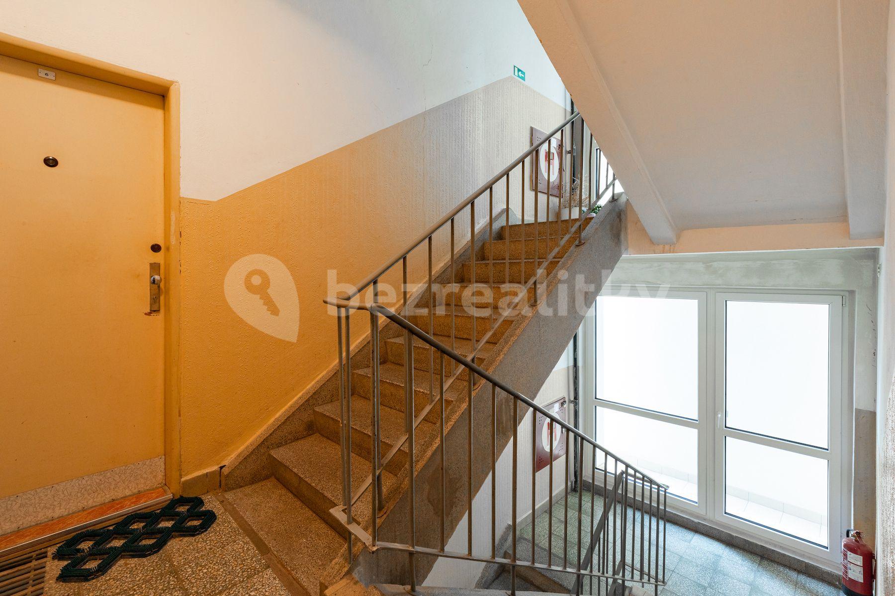 4 bedroom flat for sale, 81 m², Vlastina, Prague, Prague