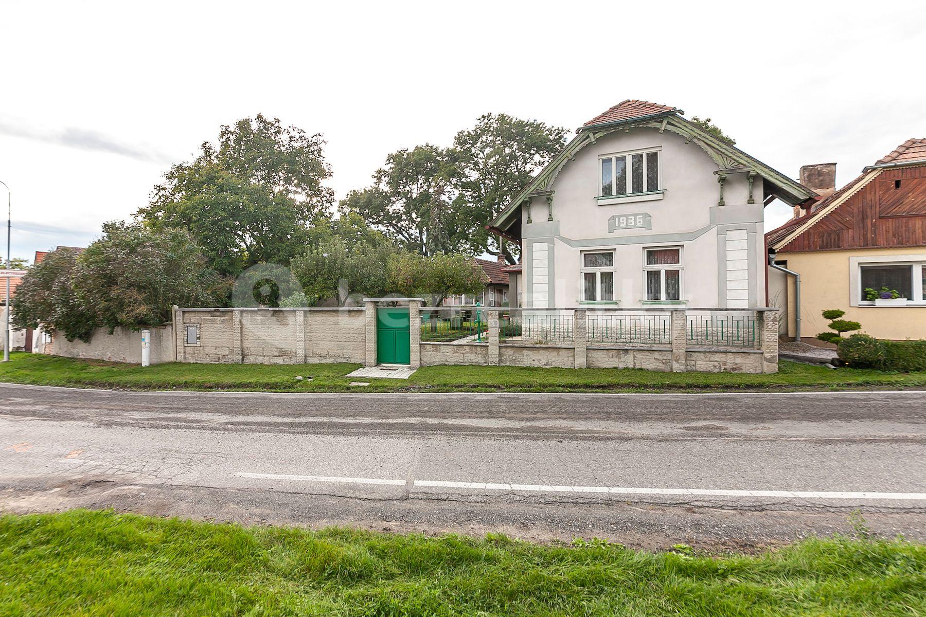 house for sale, 314 m², Jíkevská, Bobnice, Středočeský Region