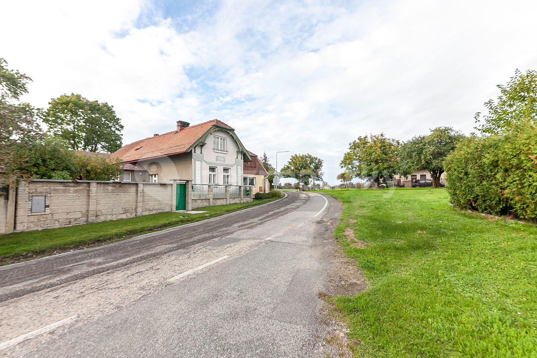 house for sale, 314 m², Jíkevská, Bobnice, Středočeský Region