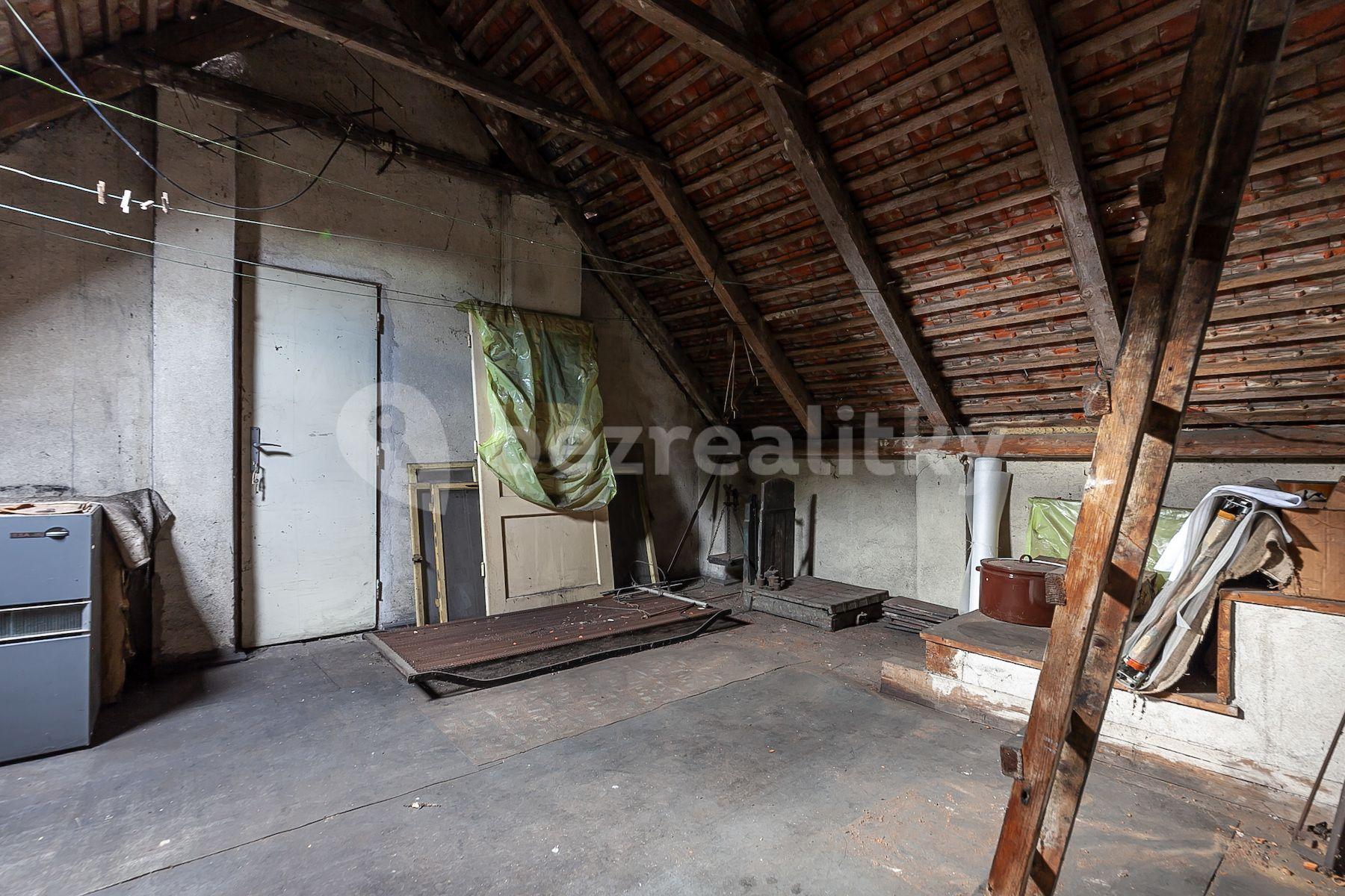 house for sale, 314 m², Jíkevská, Bobnice, Středočeský Region