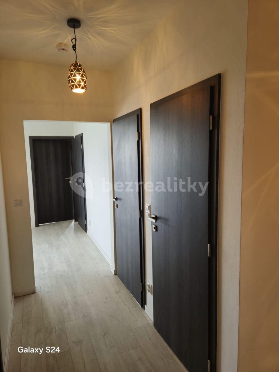 2 bedroom with open-plan kitchen flat for sale, 97 m², Topolová, Olomouc, Olomoucký Region