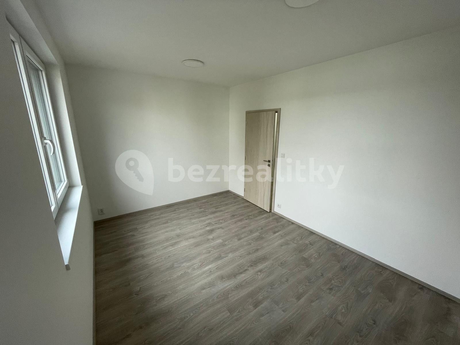 1 bedroom with open-plan kitchen flat to rent, 49 m², Zámecká, Lovosice, Ústecký Region