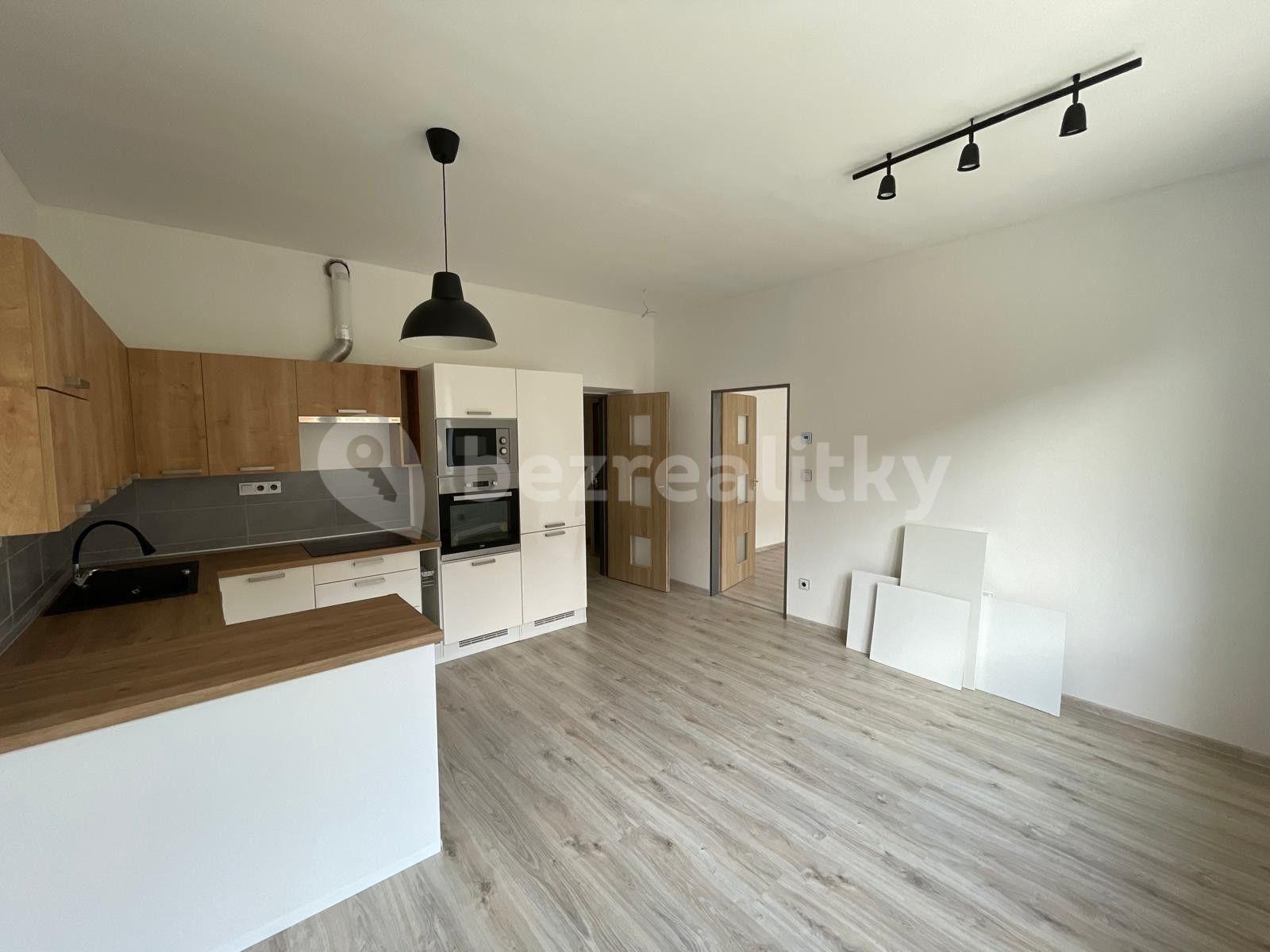 2 bedroom with open-plan kitchen flat for sale, 65 m², Masarykova, Česká Třebová, Pardubický Region