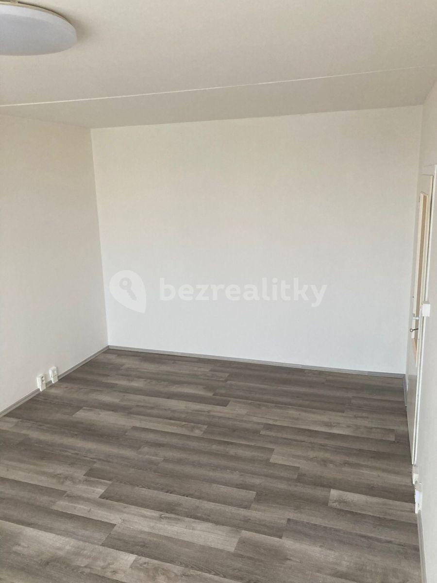 Studio flat to rent, 31 m², Brodského, Prague, Prague