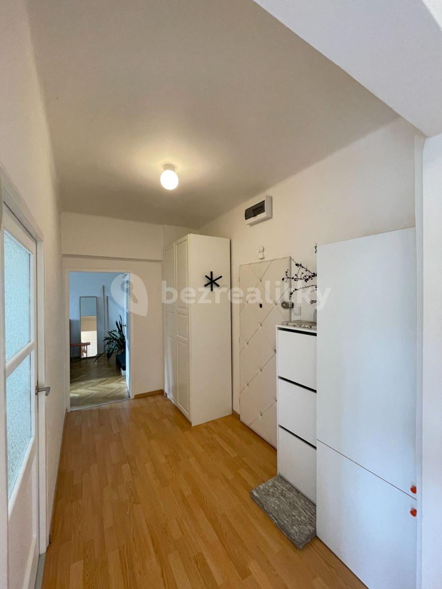 2 bedroom flat to rent, 60 m², Jakutská, Prague, Prague