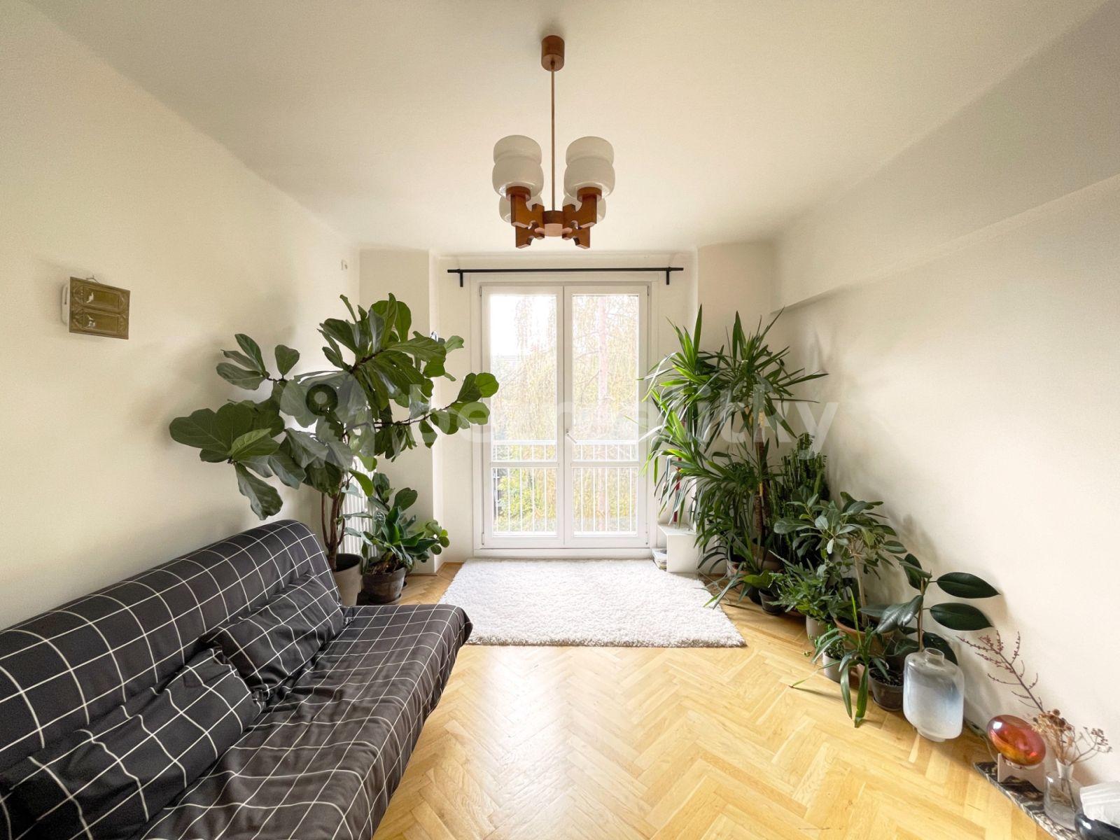 2 bedroom flat to rent, 60 m², Jakutská, Prague, Prague