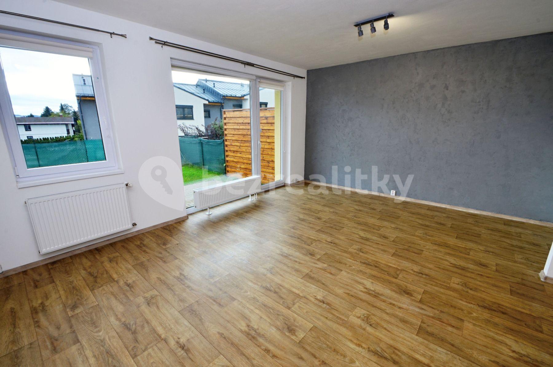 2 bedroom with open-plan kitchen flat for sale, 75 m², Irkutská, Liberec, Liberecký Region