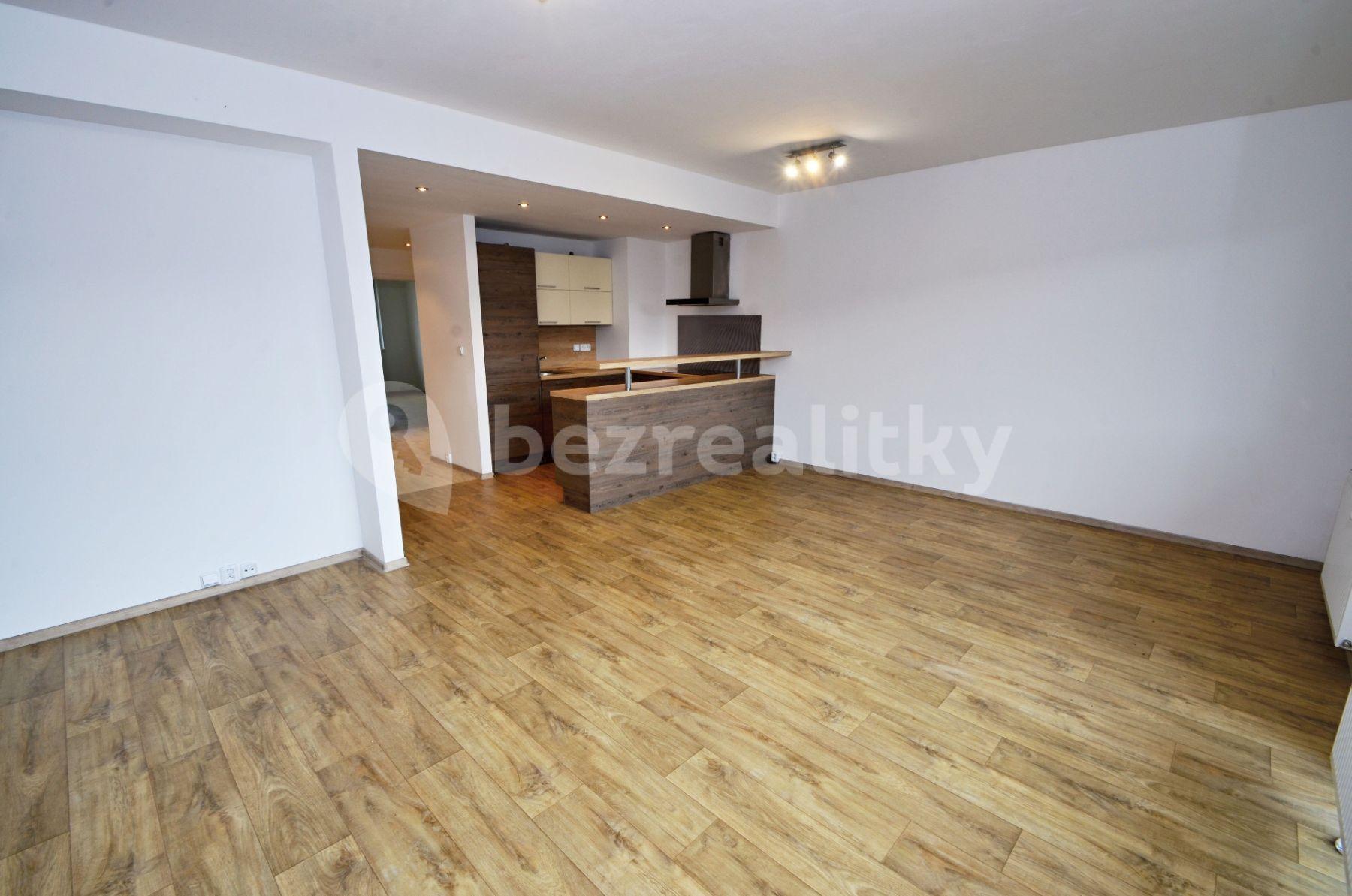 2 bedroom with open-plan kitchen flat for sale, 75 m², Irkutská, Liberec, Liberecký Region