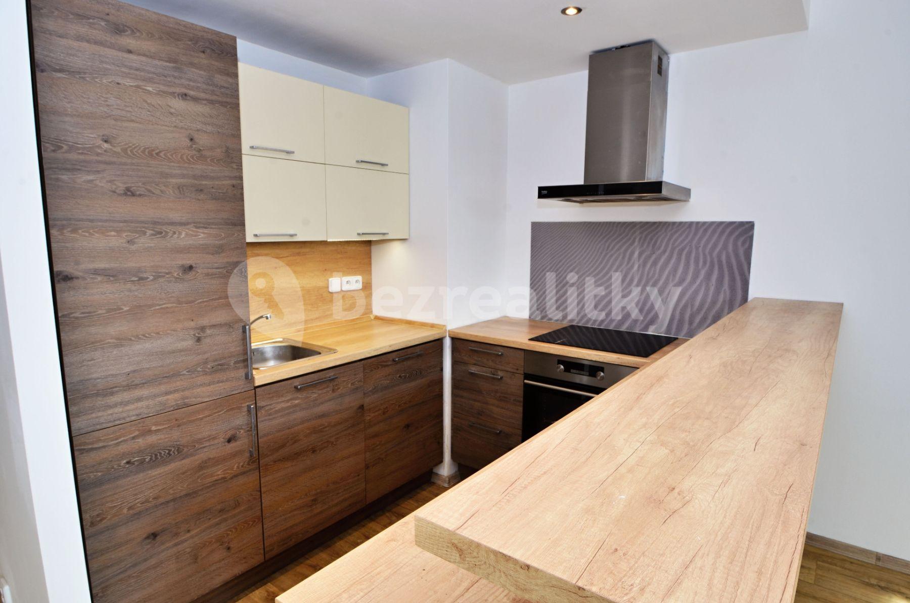 2 bedroom with open-plan kitchen flat for sale, 75 m², Irkutská, Liberec, Liberecký Region