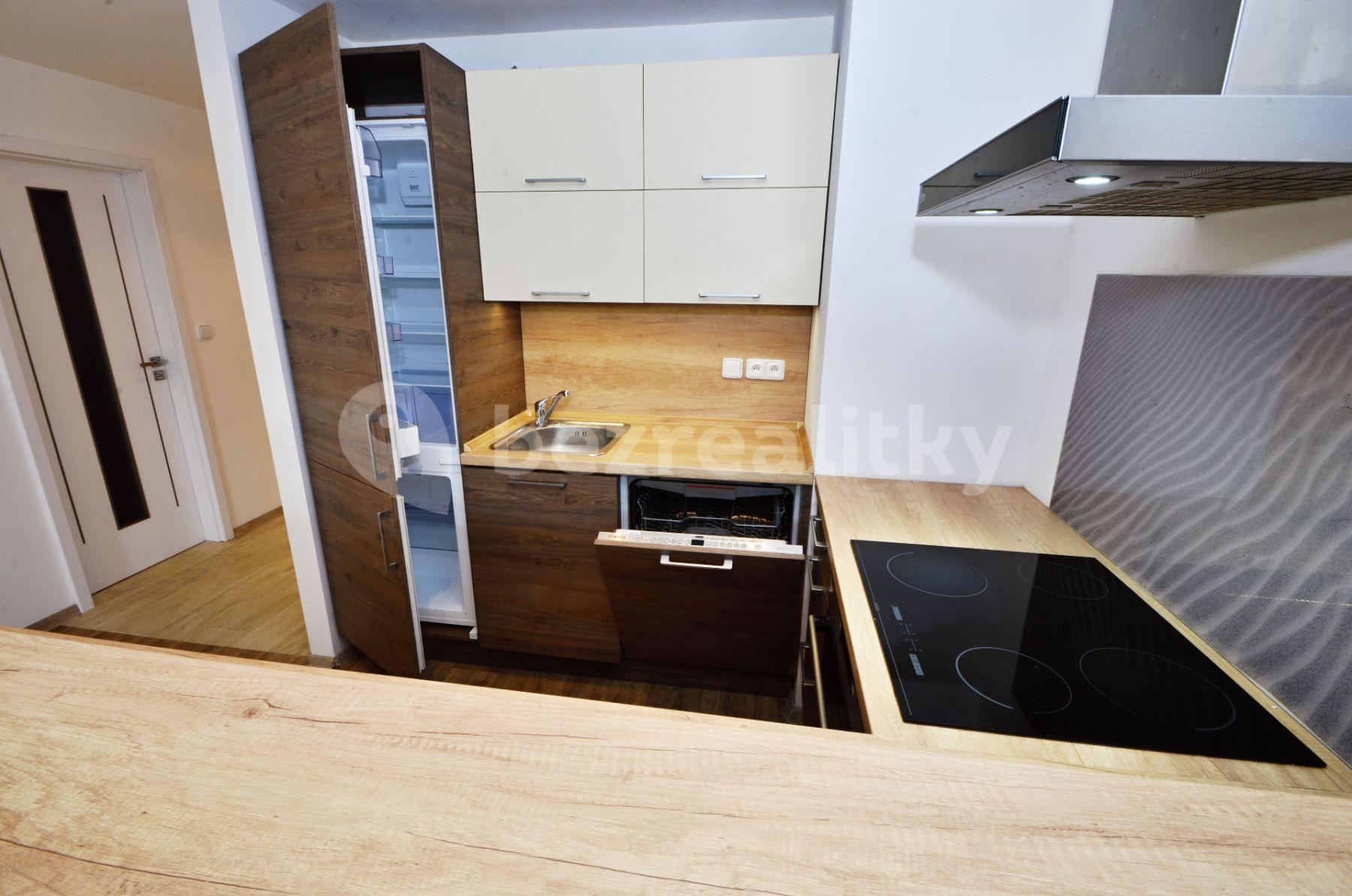 2 bedroom with open-plan kitchen flat for sale, 75 m², Irkutská, Liberec, Liberecký Region