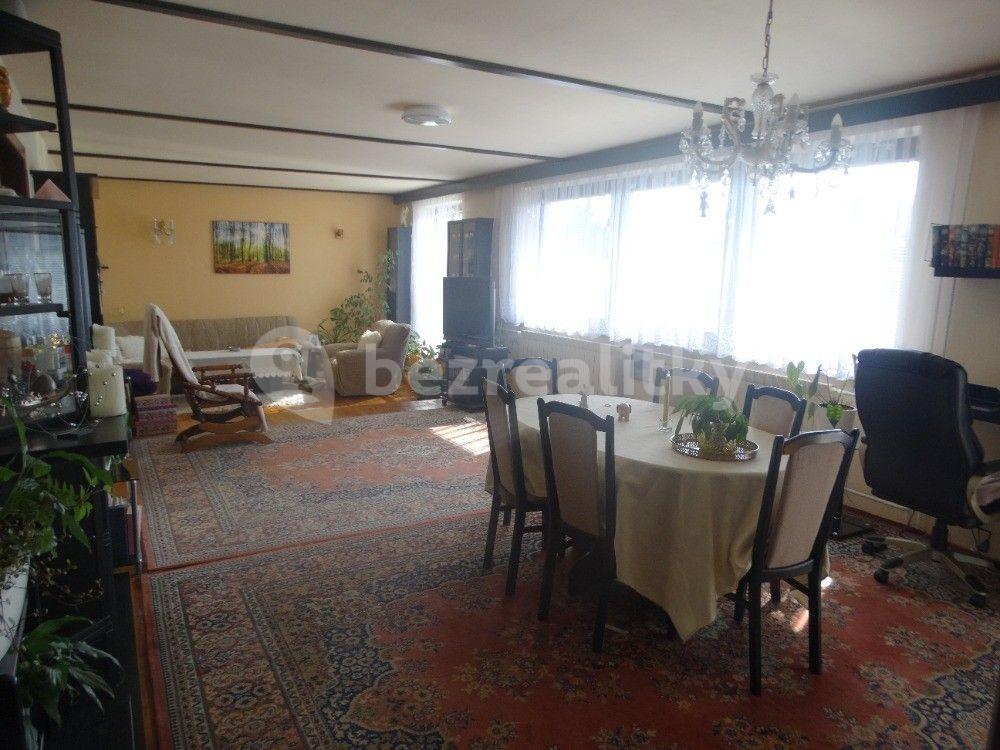 house for sale, 293 m², Křiby, Tetčice, Jihomoravský Region