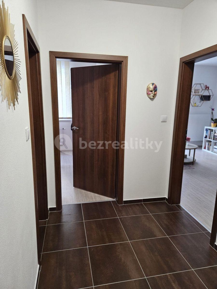 1 bedroom with open-plan kitchen flat to rent, 49 m², Hlinecká, Brno, Jihomoravský Region