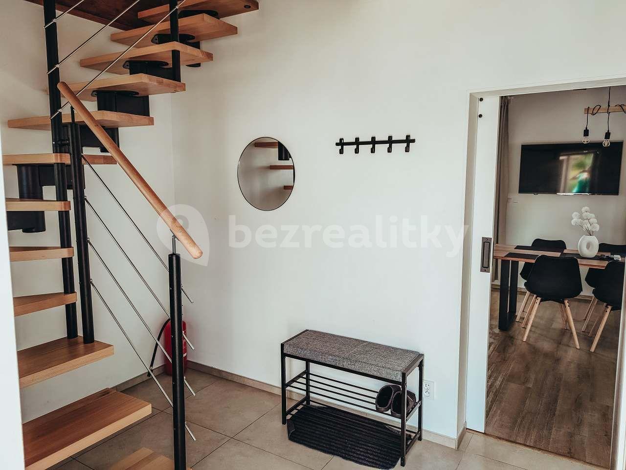 recreational property to rent, 0 m², Milovice, Jihomoravský Region