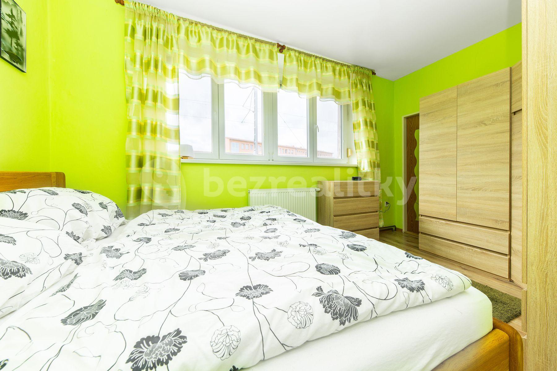 3 bedroom with open-plan kitchen flat for sale, 76 m², U Podjezdu, Olomouc, Olomoucký Region