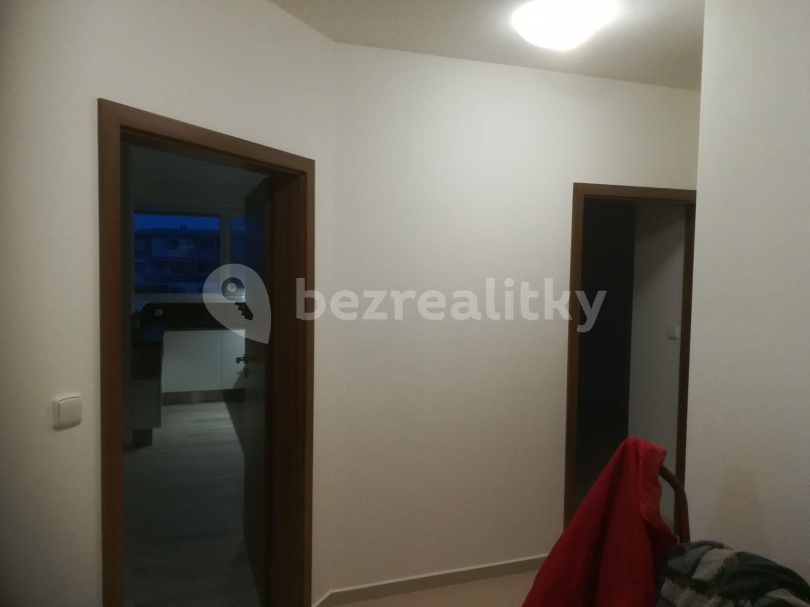 2 bedroom with open-plan kitchen flat to rent, 75 m², Zelinova, Zlín, Zlínský Region