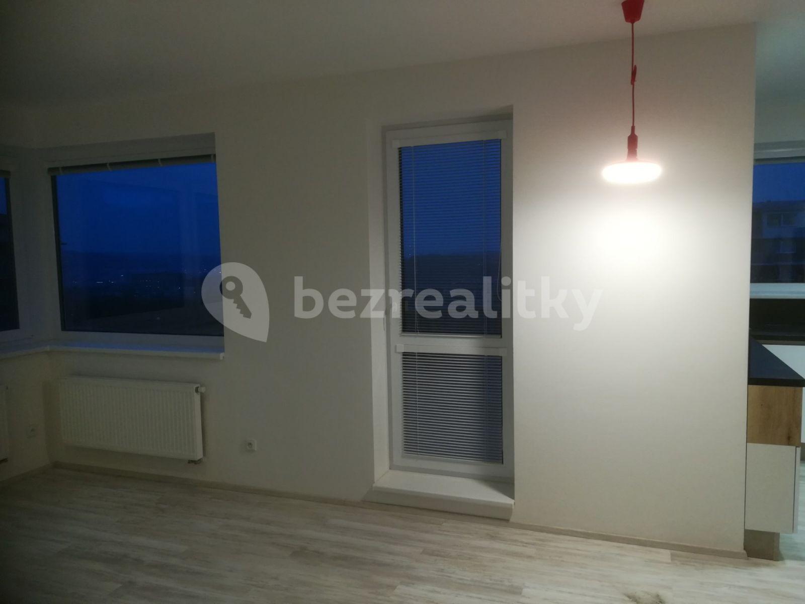 2 bedroom with open-plan kitchen flat to rent, 75 m², Zelinova, Zlín, Zlínský Region