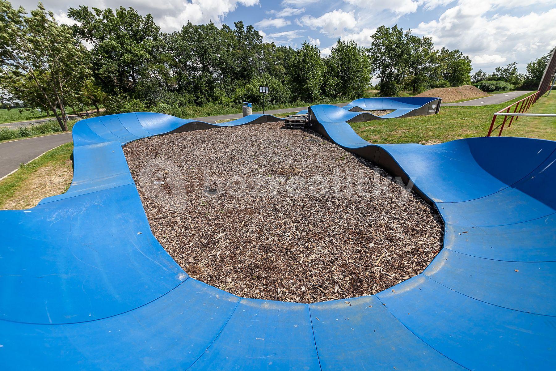 plot for sale, 1,439 m², Dobrovíz, Středočeský Region