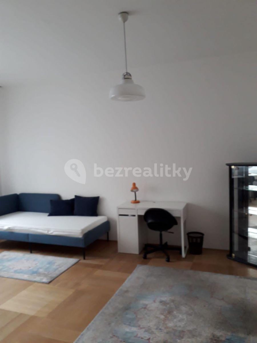 2 bedroom flat to rent, 72 m², Hybešova, Brno, Jihomoravský Region