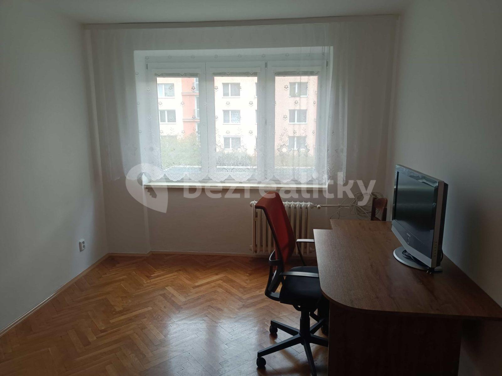 2 bedroom flat to rent, 56 m², Závodu míru, Karlovy Vary, Karlovarský Region