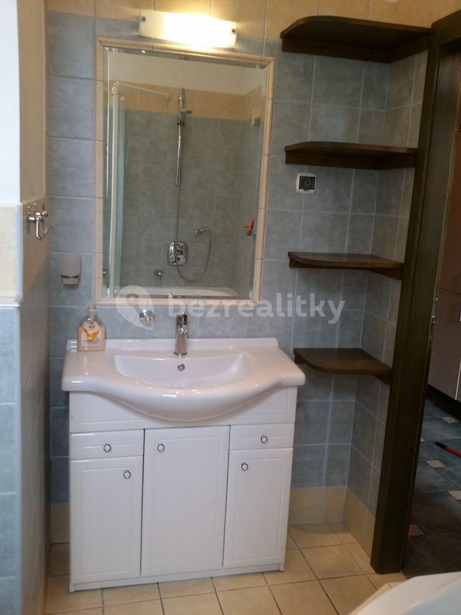 2 bedroom flat for sale, 65 m², Navrátilova, Prague, Prague