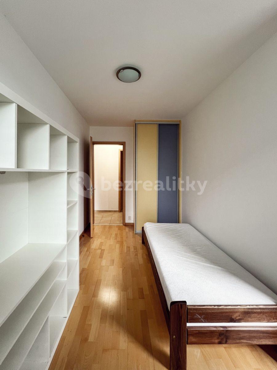 2 bedroom with open-plan kitchen flat to rent, 85 m², Valečovská, Prague, Prague