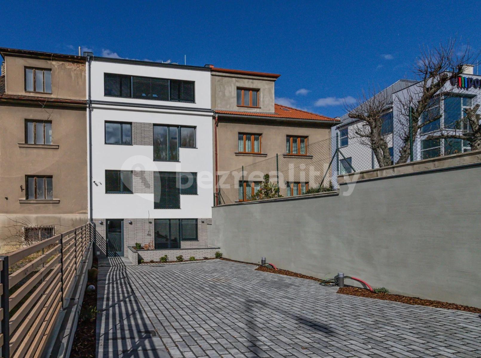 2 bedroom with open-plan kitchen flat for sale, 88 m², Prosecká, Prague, Prague