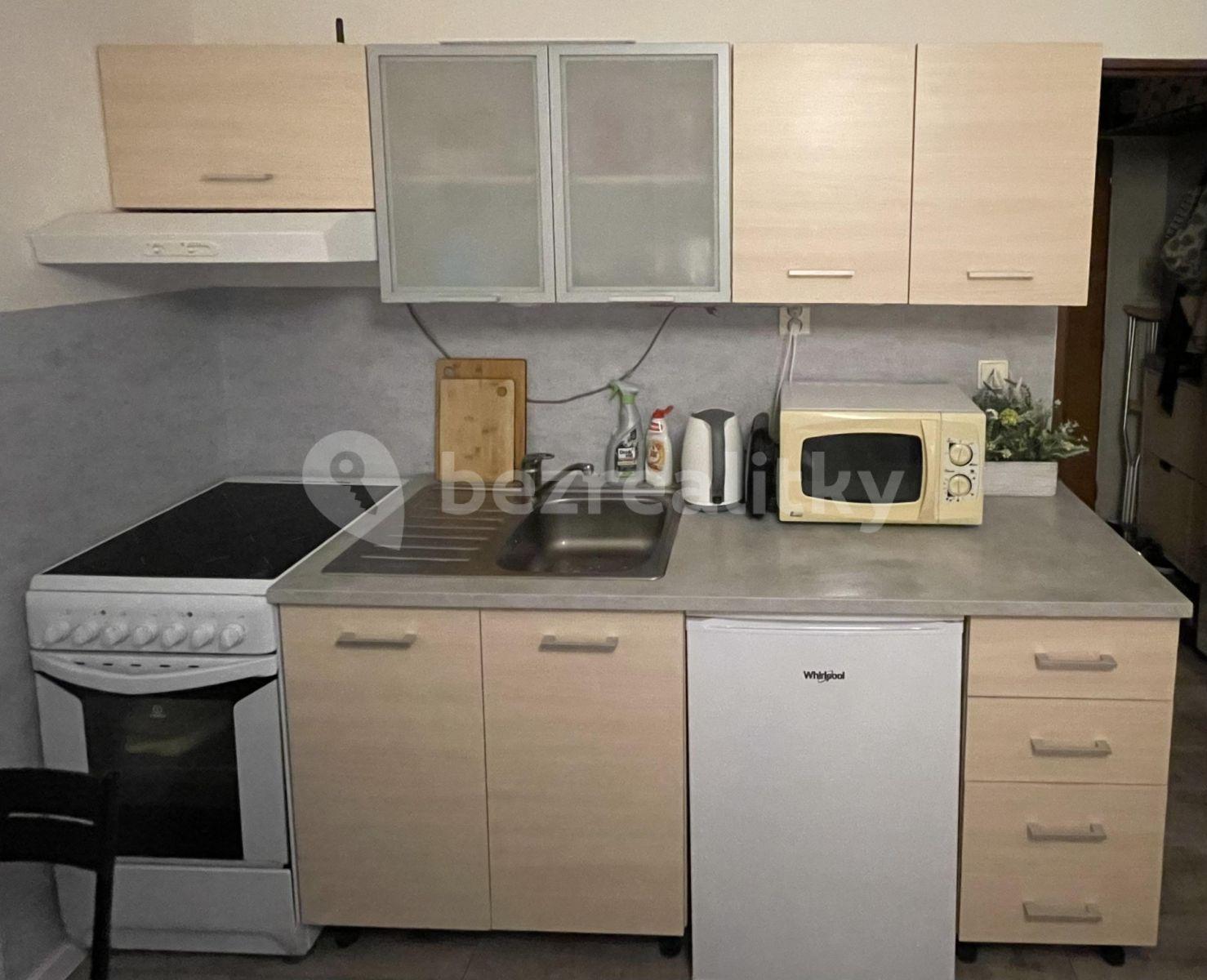 Small studio flat to rent, 20 m², Jašíkova, Ružinov, Bratislavský Region