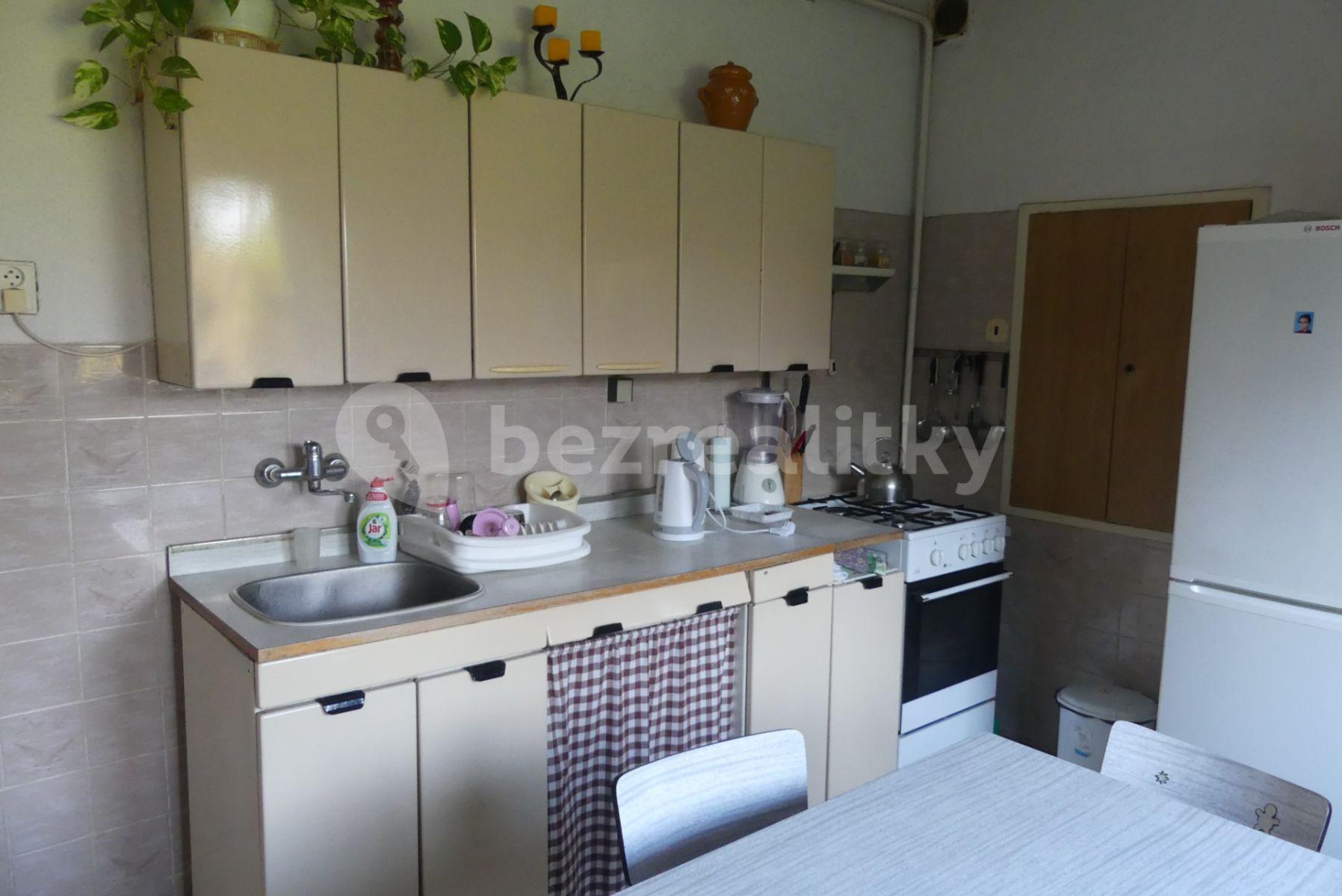 house to rent, 120 m², Dvořákova, Čelákovice, Středočeský Region