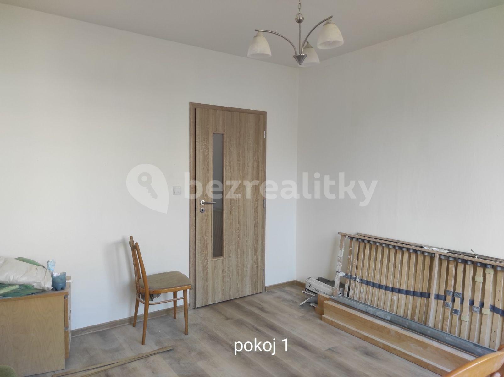 3 bedroom flat to rent, 72 m², Brechtova, Prague, Prague