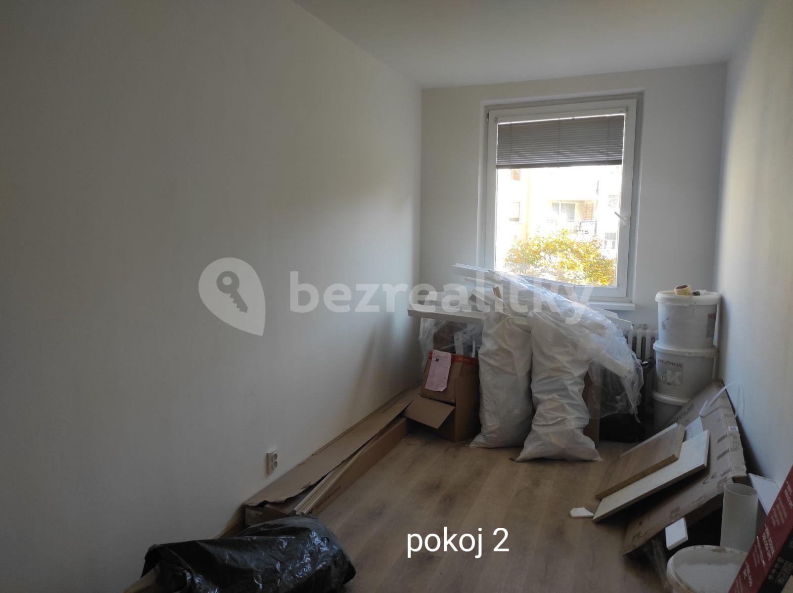 3 bedroom flat to rent, 72 m², Brechtova, Prague, Prague