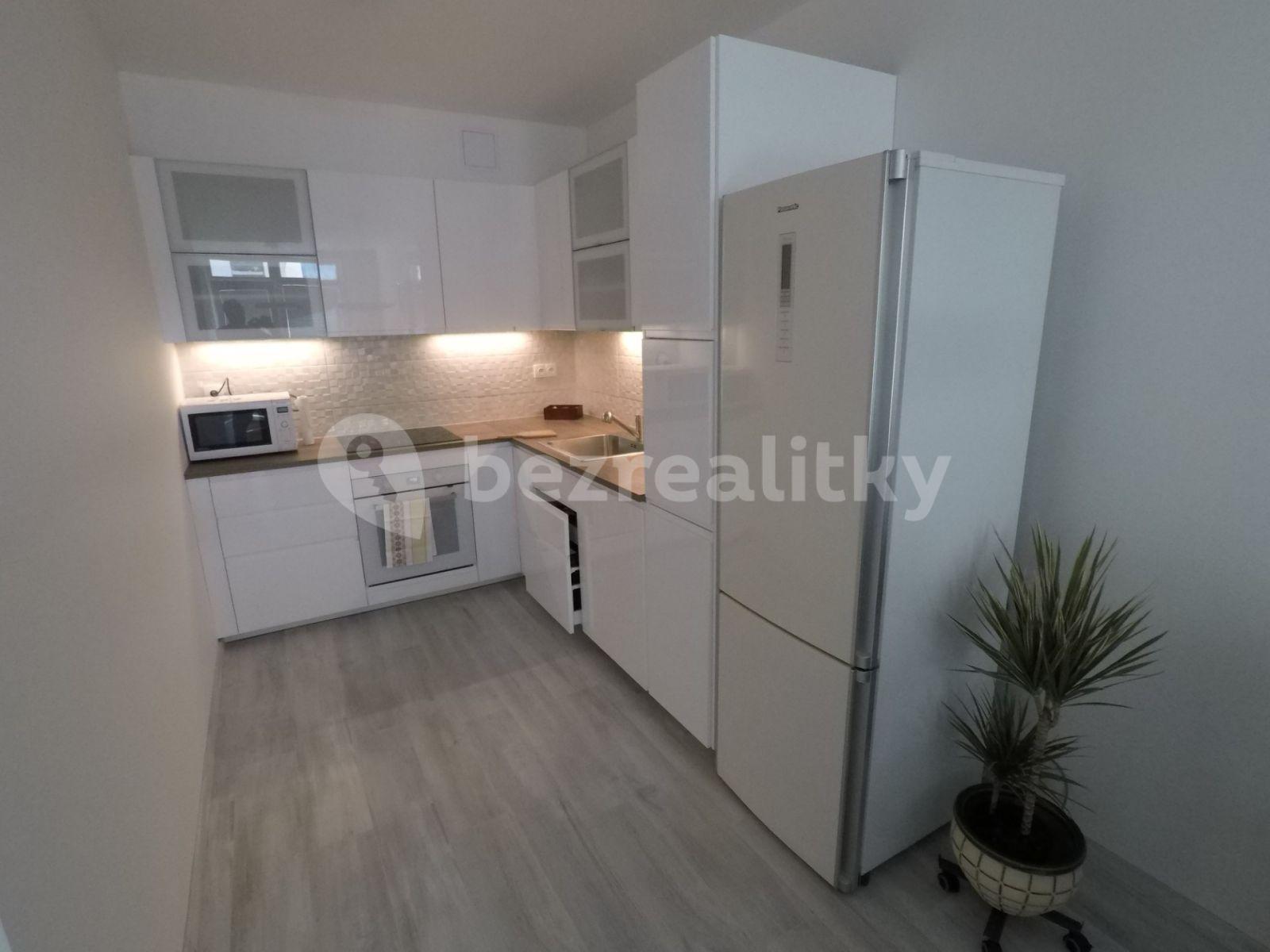 2 bedroom flat to rent, 60 m², Dúbravka, Bratislavský Region