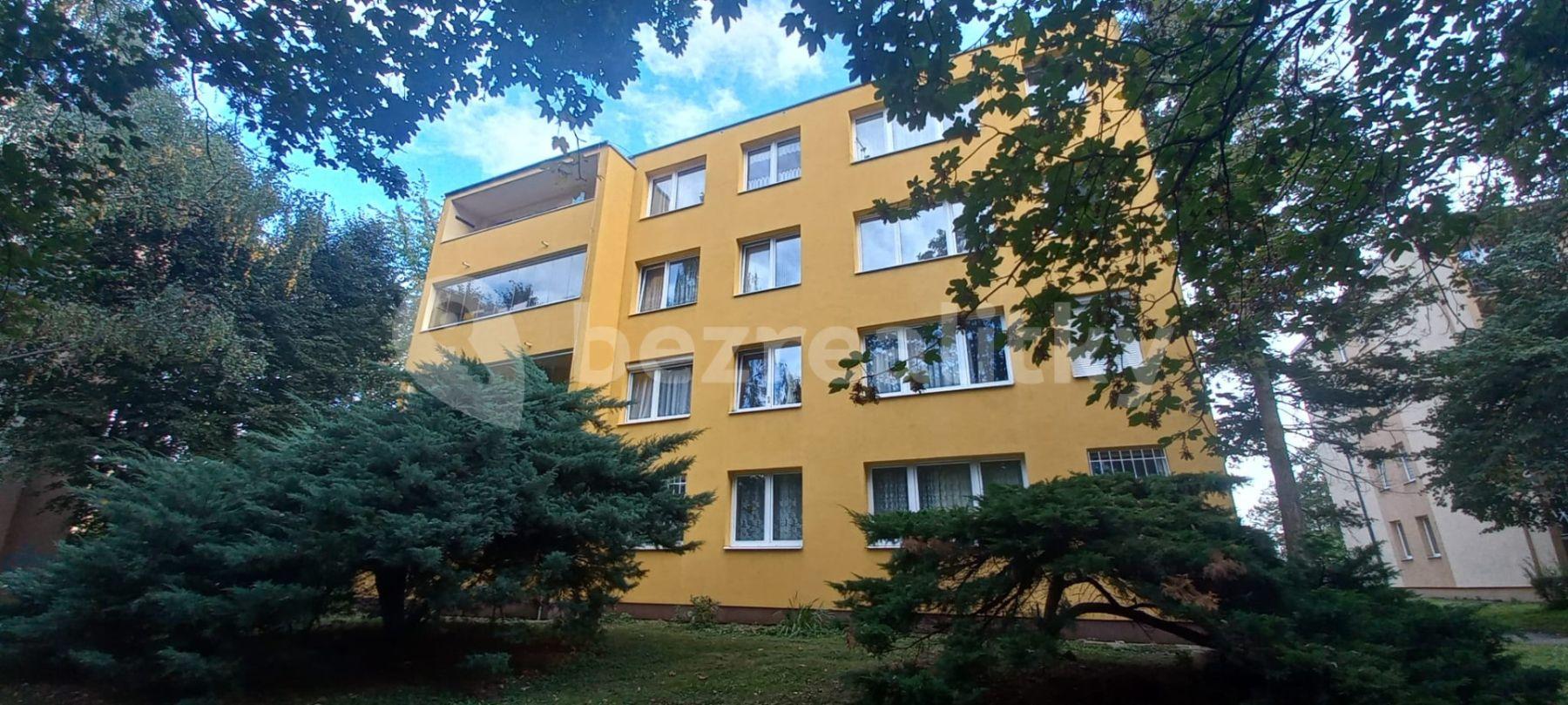 2 bedroom with open-plan kitchen flat for sale, 60 m², Novoborská, Prague, Prague