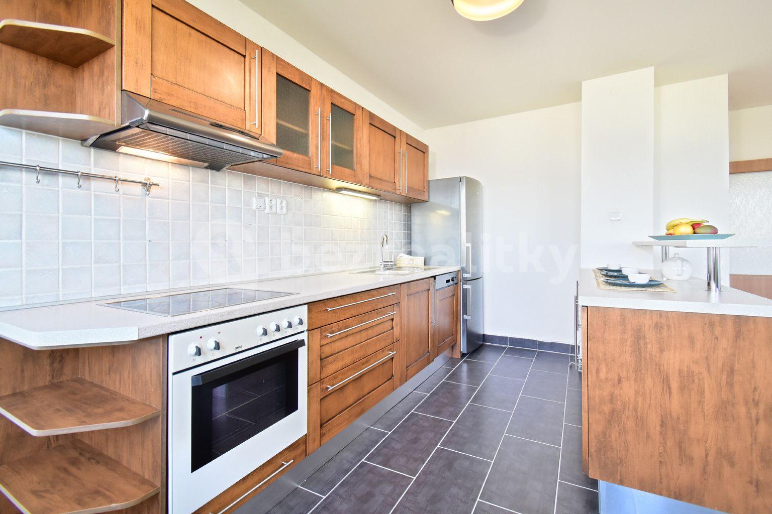 1 bedroom with open-plan kitchen flat to rent, 73 m², Voříškova, Brno, Jihomoravský Region