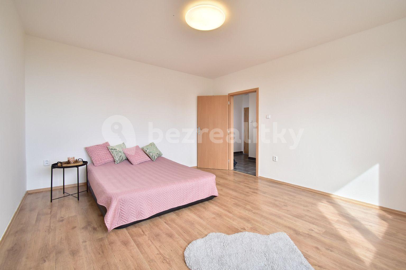 1 bedroom with open-plan kitchen flat to rent, 73 m², Voříškova, Brno, Jihomoravský Region