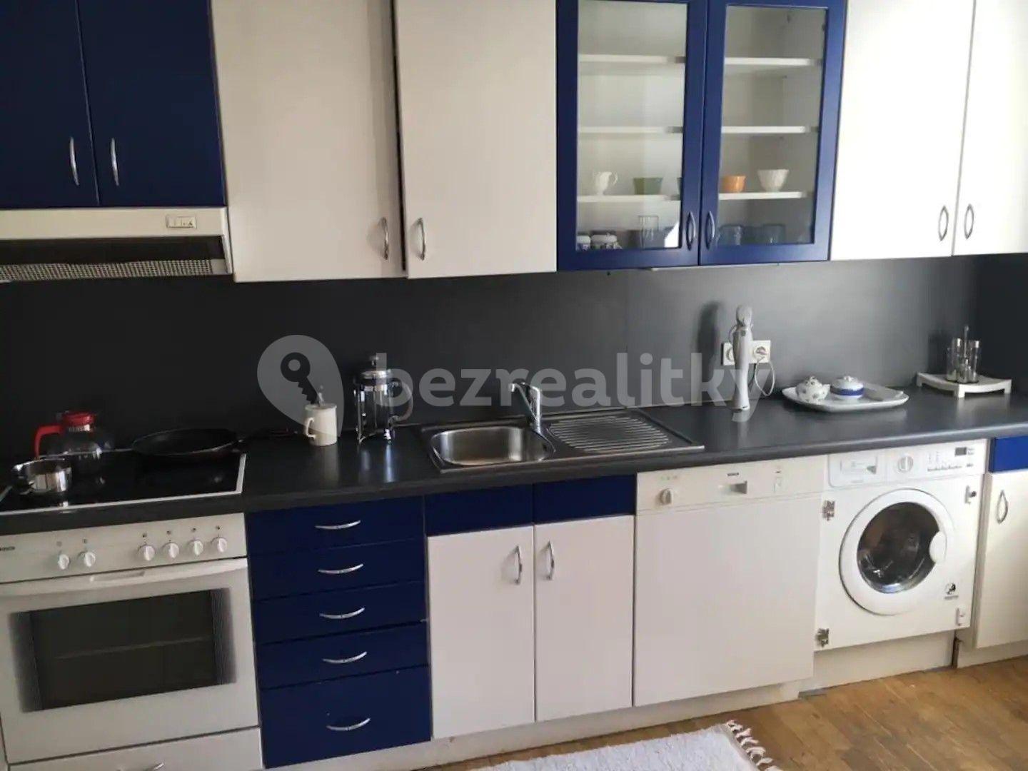 2 bedroom with open-plan kitchen flat for sale, 93 m², Umělecká, Prague, Prague