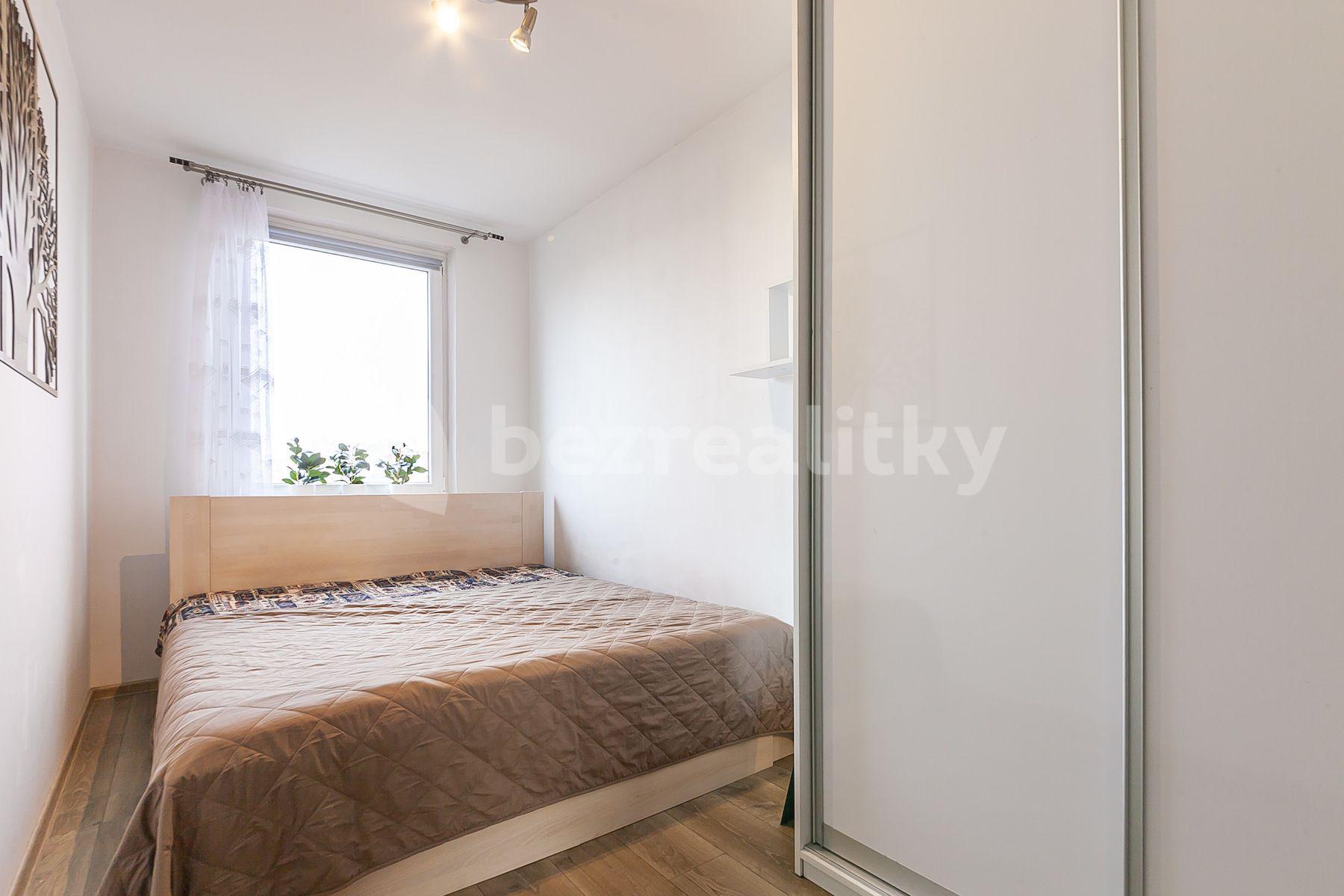 3 bedroom flat for sale, 73 m², Pejevové, Prague, Prague