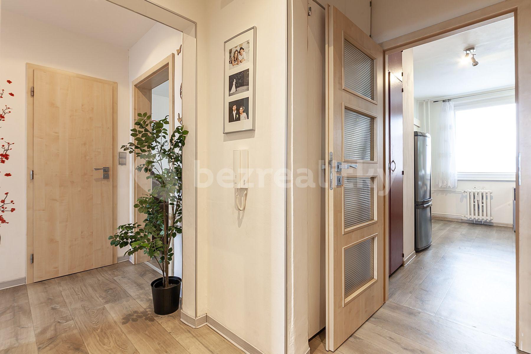 3 bedroom flat for sale, 73 m², Pejevové, Prague, Prague